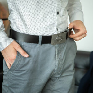 Skórzany pasek z ozdobną klamrą Betlewski