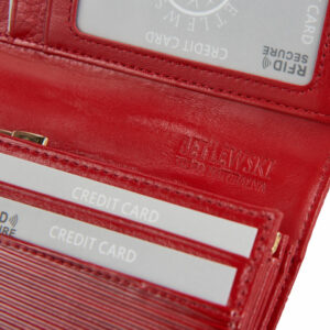 Czerwony portfel damski Betlewski z kolekcji Palermo BPD-PA-100