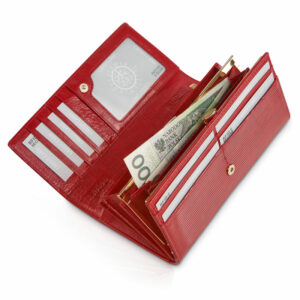 Czerwony portfel damski Betlewski z kolekcji Palermo BPD-PA-100