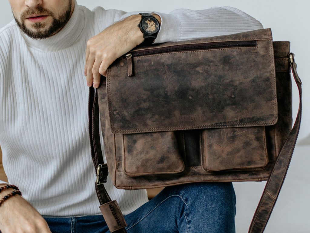 okladka hunter 1024x770