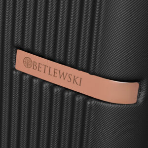 mały kuferek podróżny nebula