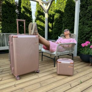 duża walizka nebula plus duży kuferek