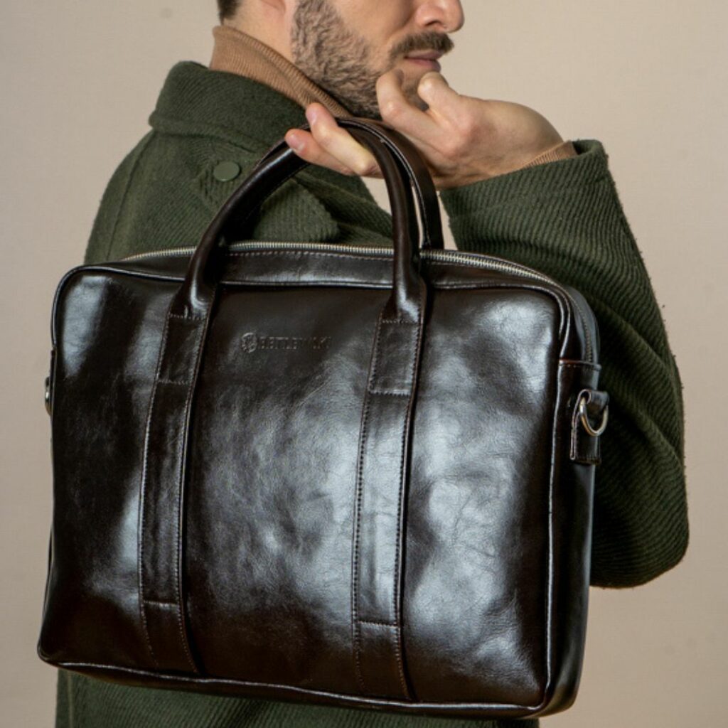 skórzana torba na studia