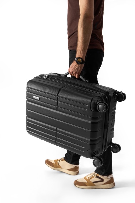 Średnia walizka nova poszerzana