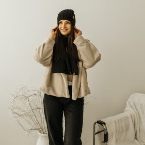 czapka damska ze wzorem winter