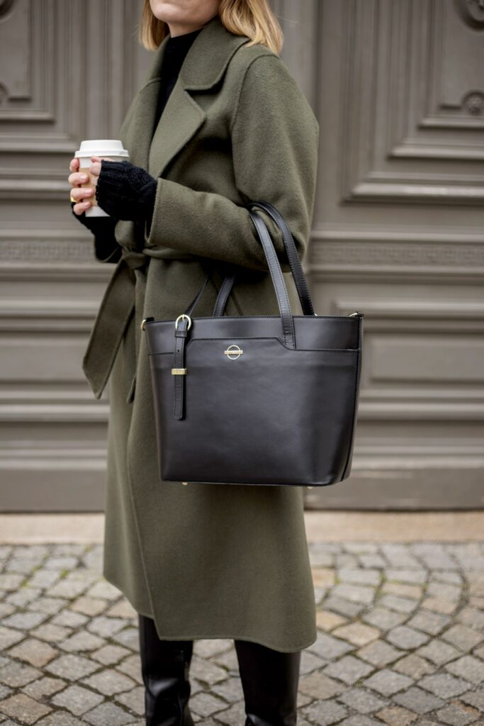 bvp 109 czarna model influ angelika rysz (1)