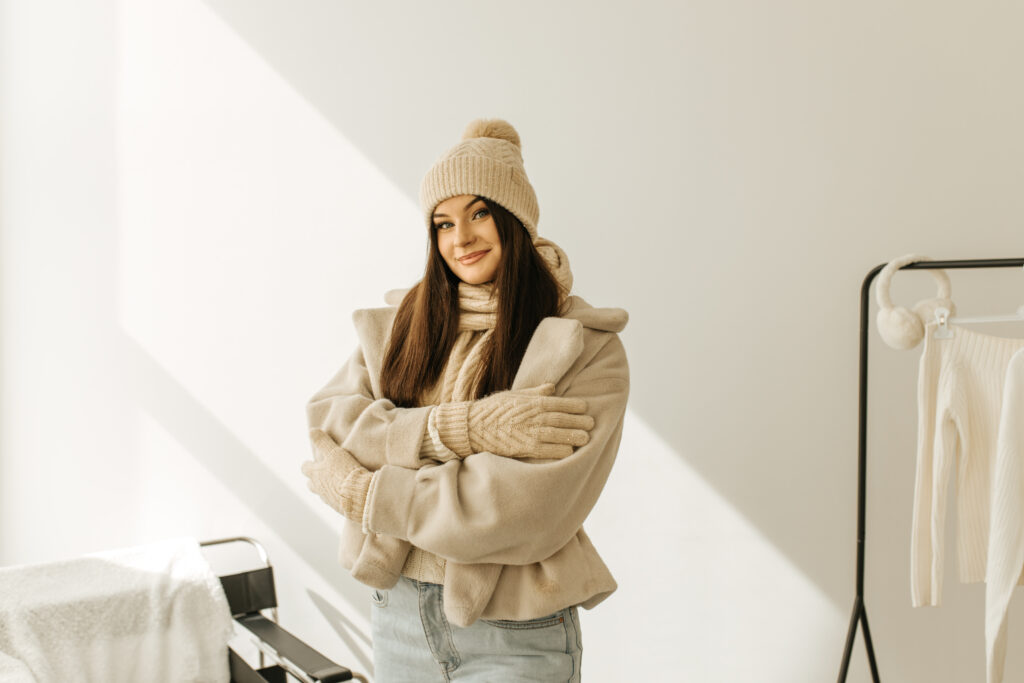 czapka damska z pomponem winter