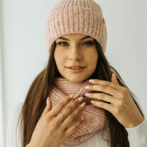 wywijana czapka damska winter