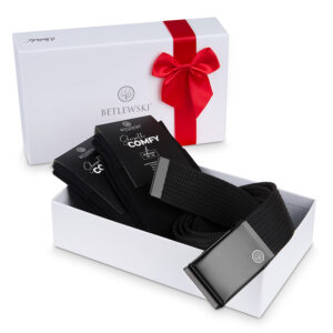 klasyczny zestaw prezentowy ze skarpetkami i paskiem